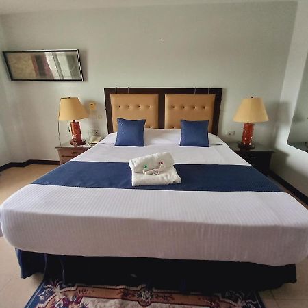 אנגלס Wild Orchid Resort מראה חיצוני תמונה