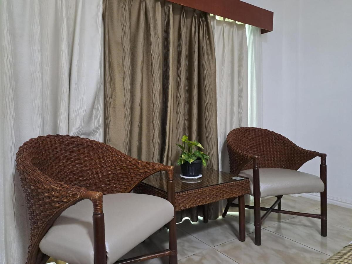 אנגלס Wild Orchid Resort מראה חיצוני תמונה